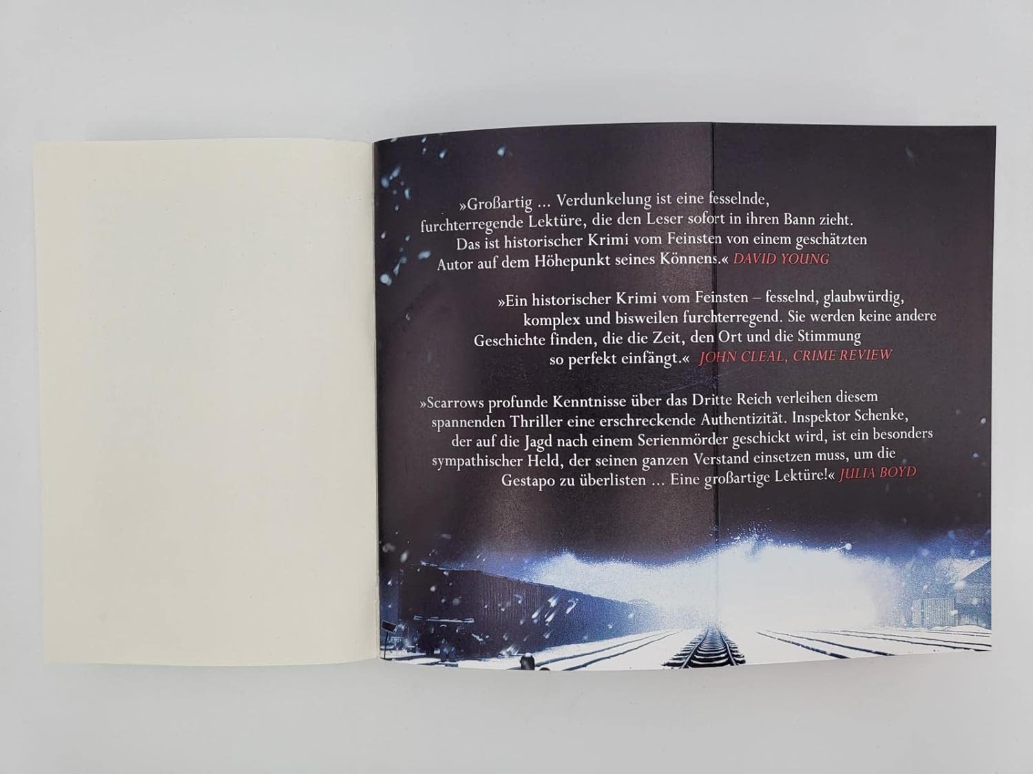 Bücher - Verdunkelung (Dunkles Berlin 1): Thriller | Der große historische Thriller von Bestseller-Autor Simon Scarrow – Bild 10