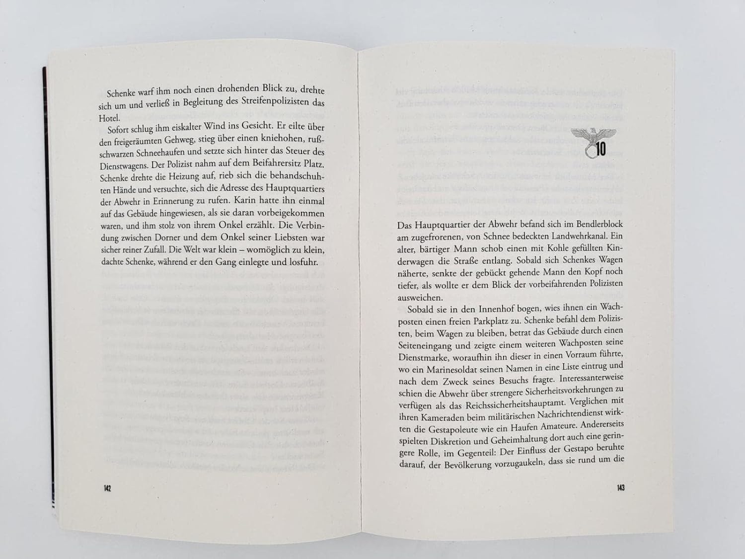 Bücher - Verdunkelung (Dunkles Berlin 1): Thriller | Der große historische Thriller von Bestseller-Autor Simon Scarrow – Bild 11