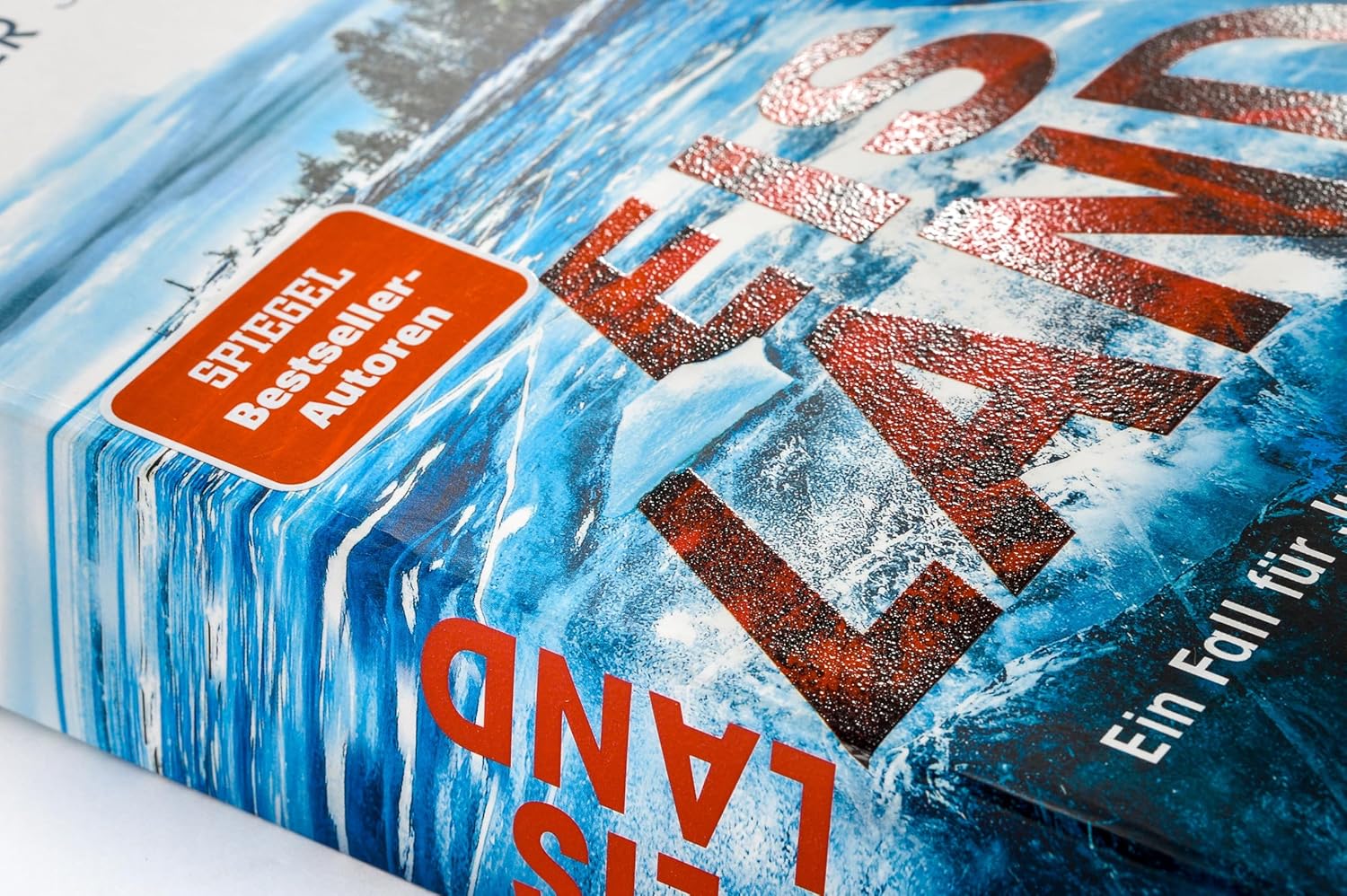 Bücher - Eisland: Ein Fall für Juncker und Kristiansen – Nervenzerreißende skandinavische Spannung – der nächste Fall der Nr.-1-SPIEGEL-Bestsellerreihe (Juncker & Kristiansen, Band 5) – Bild 8